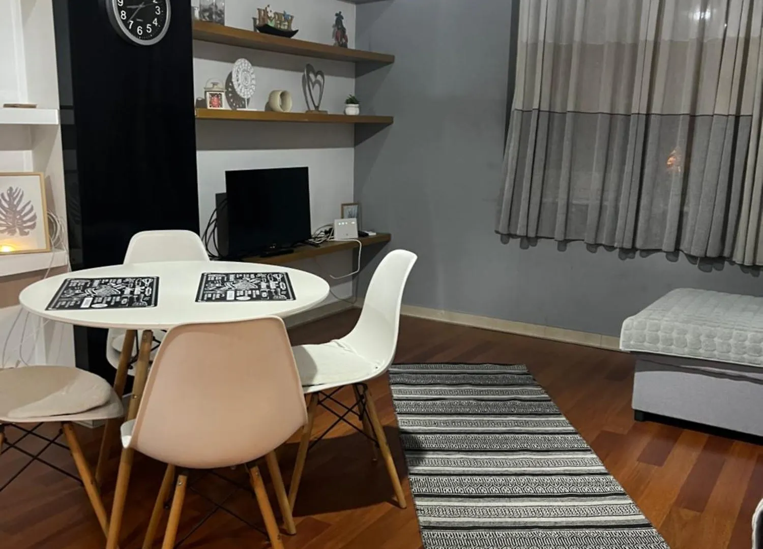 Ergi'S Host Apartment Tirana Albania